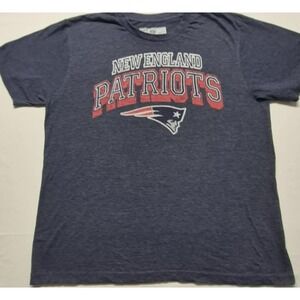 New England Patriots NFL Team gray football team‎ logo graphic t-shirt sz. L